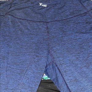 High-Waisted Go Dry Crop Leggings